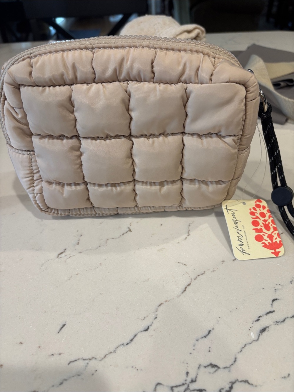 FP Movement by Free People in Off White Quilted Puffer Cosmetic Pouch NWT